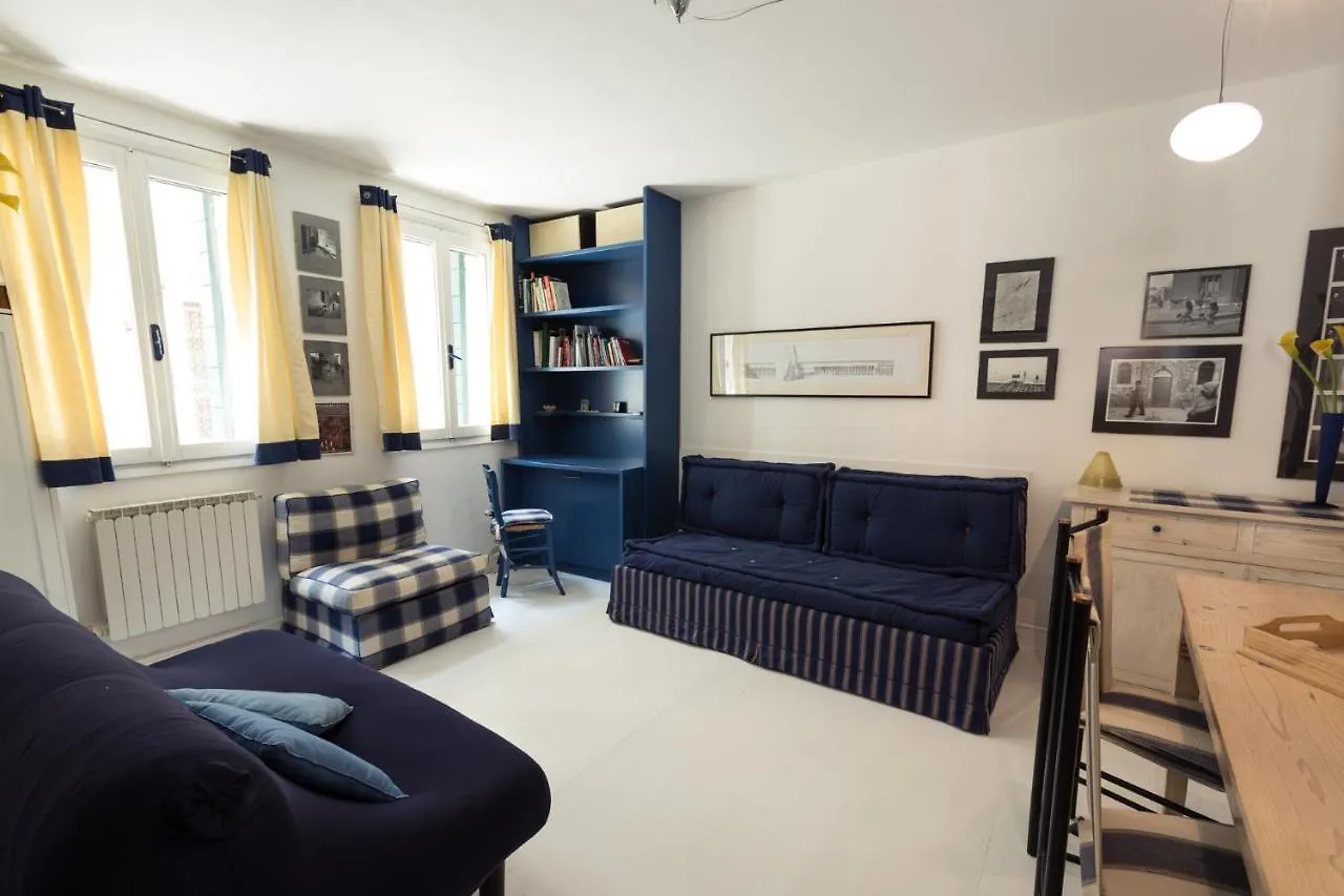 Blueyellow Home In Cannaregio Air Conditioning Wifi Velence Apartman